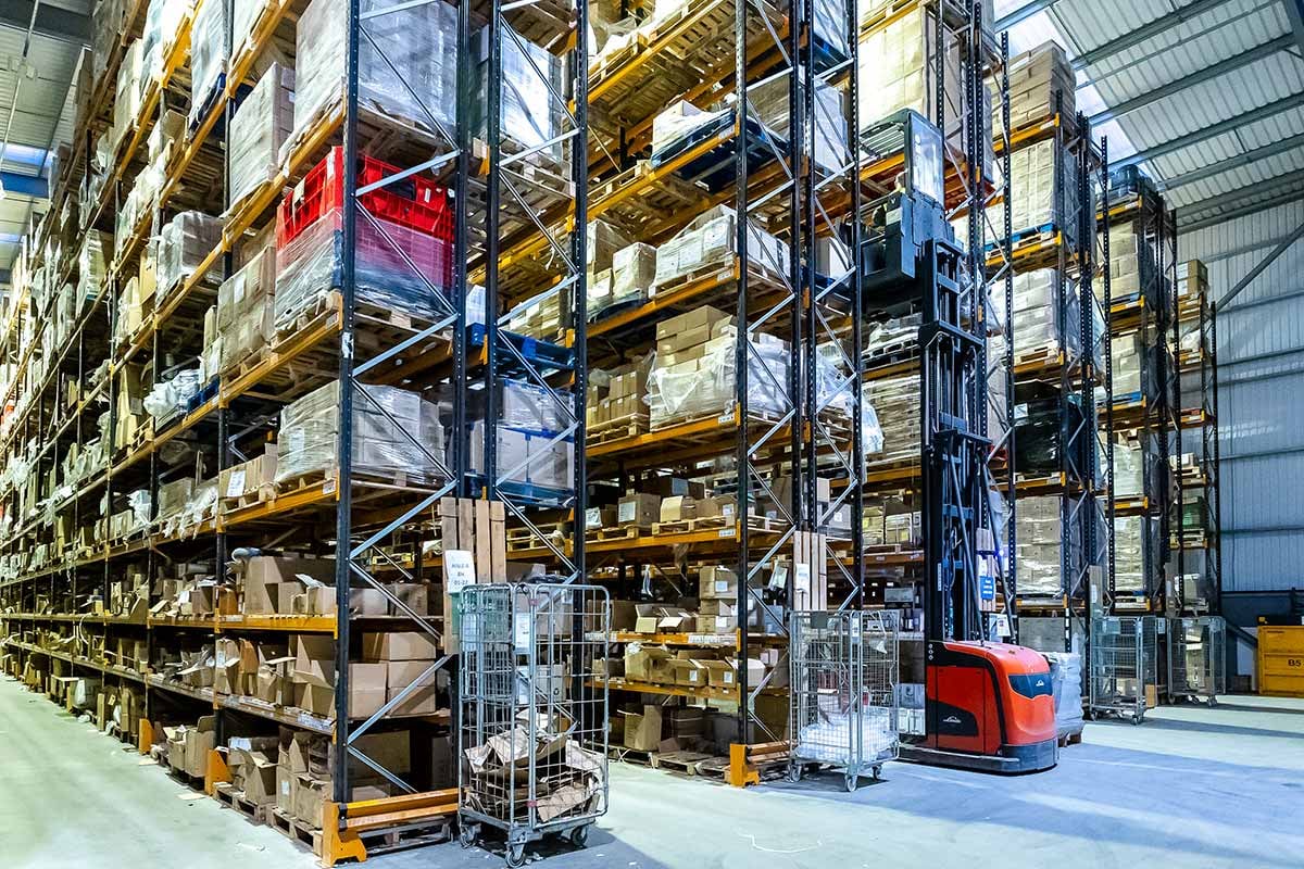 Elovate_warehousing_forklift_racking_header